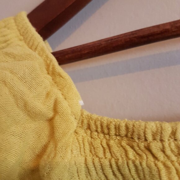 Yellow Blouse & Skirt Set - Picture 5 of 5